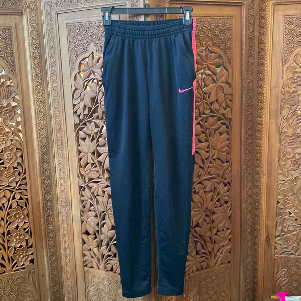 EUC Nike soccer pants black with pink stripes